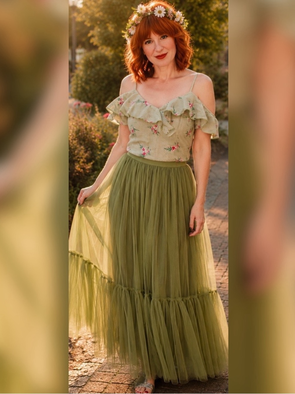 Gypsies & Moondust cold shoulder boho top